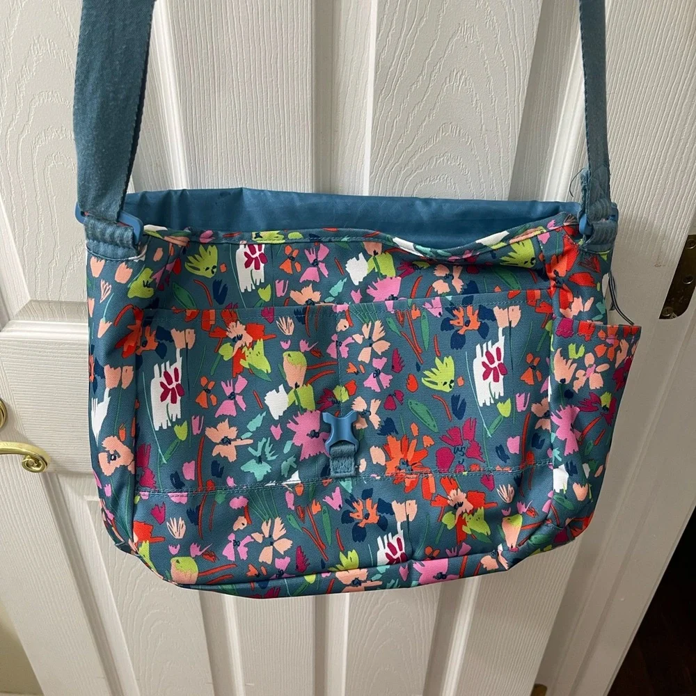Vera Bradley Floral Laptop Crossbody Bag in Teal Multicolor